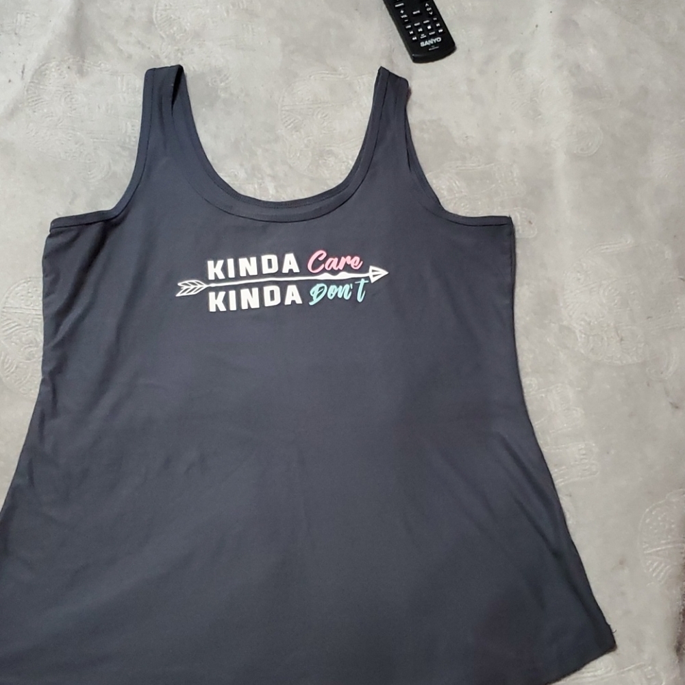 Tanktop - Picture 2 of 2